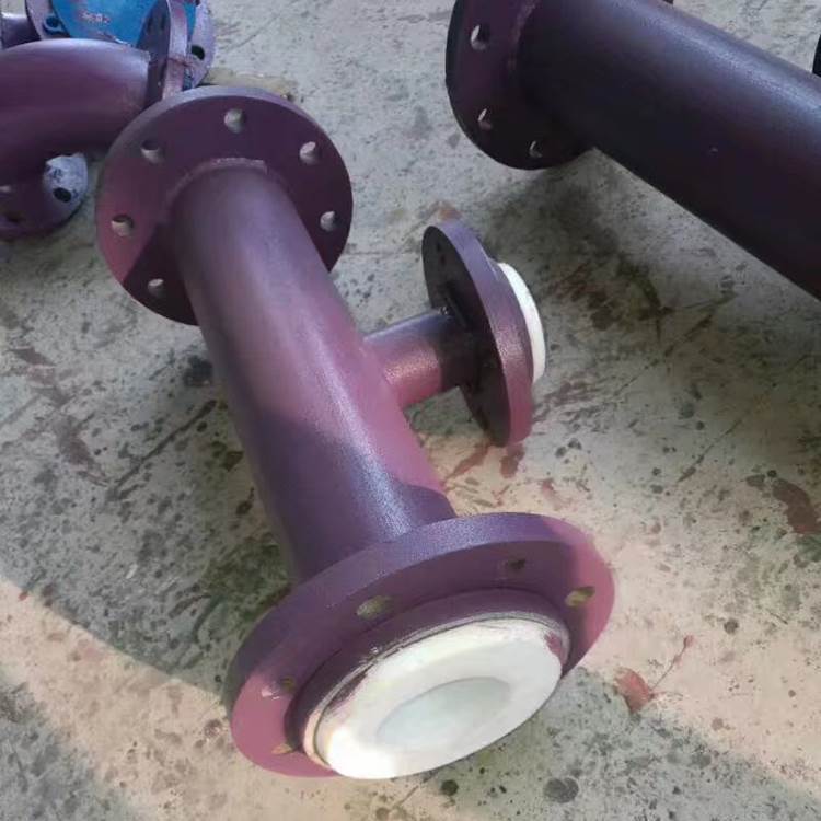 襯四氟三通